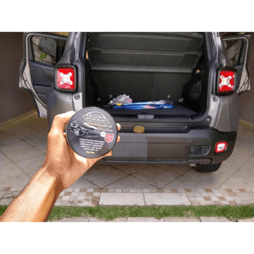 Revitalizador de Plásticos Revital Max Batom Black® 120g - Letuzza